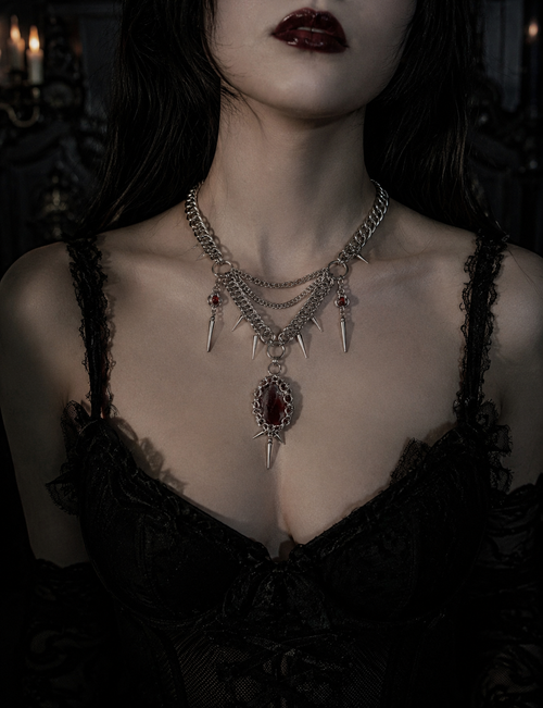 Dark Queen Gothic Necklace – Crimson Crown Statement Jewelry